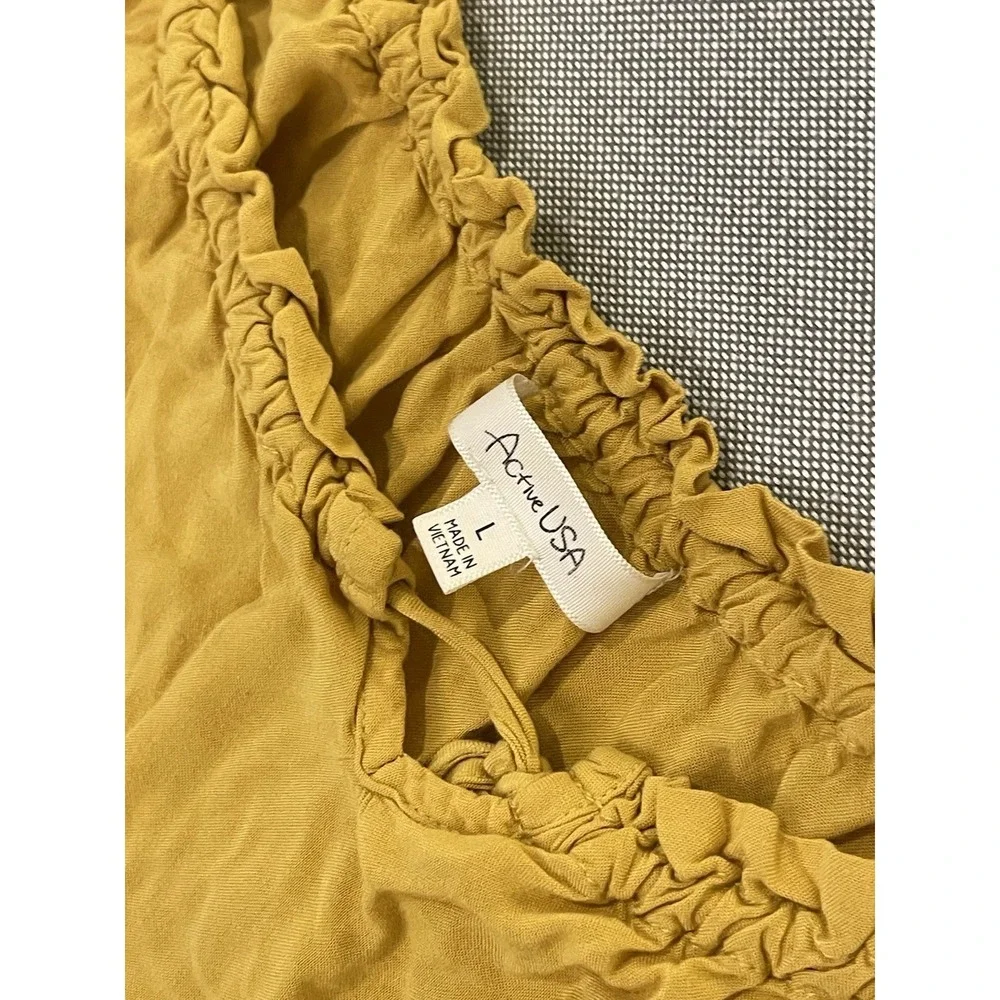 Active USA‎ Mustard Yellow Off Shoulder Crop Top Ruffle Hem Boho Stretch Large